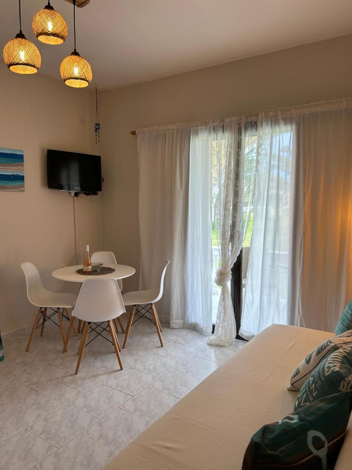 Ariadni Sidari Beach House מראה חיצוני תמונה