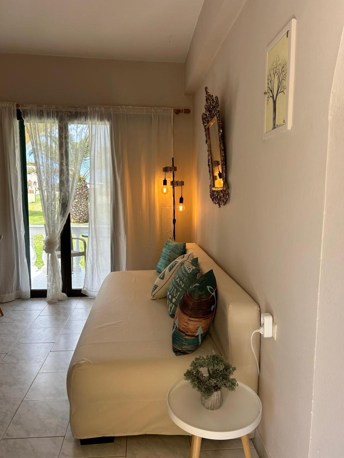Ariadni Sidari Beach House מראה חיצוני תמונה